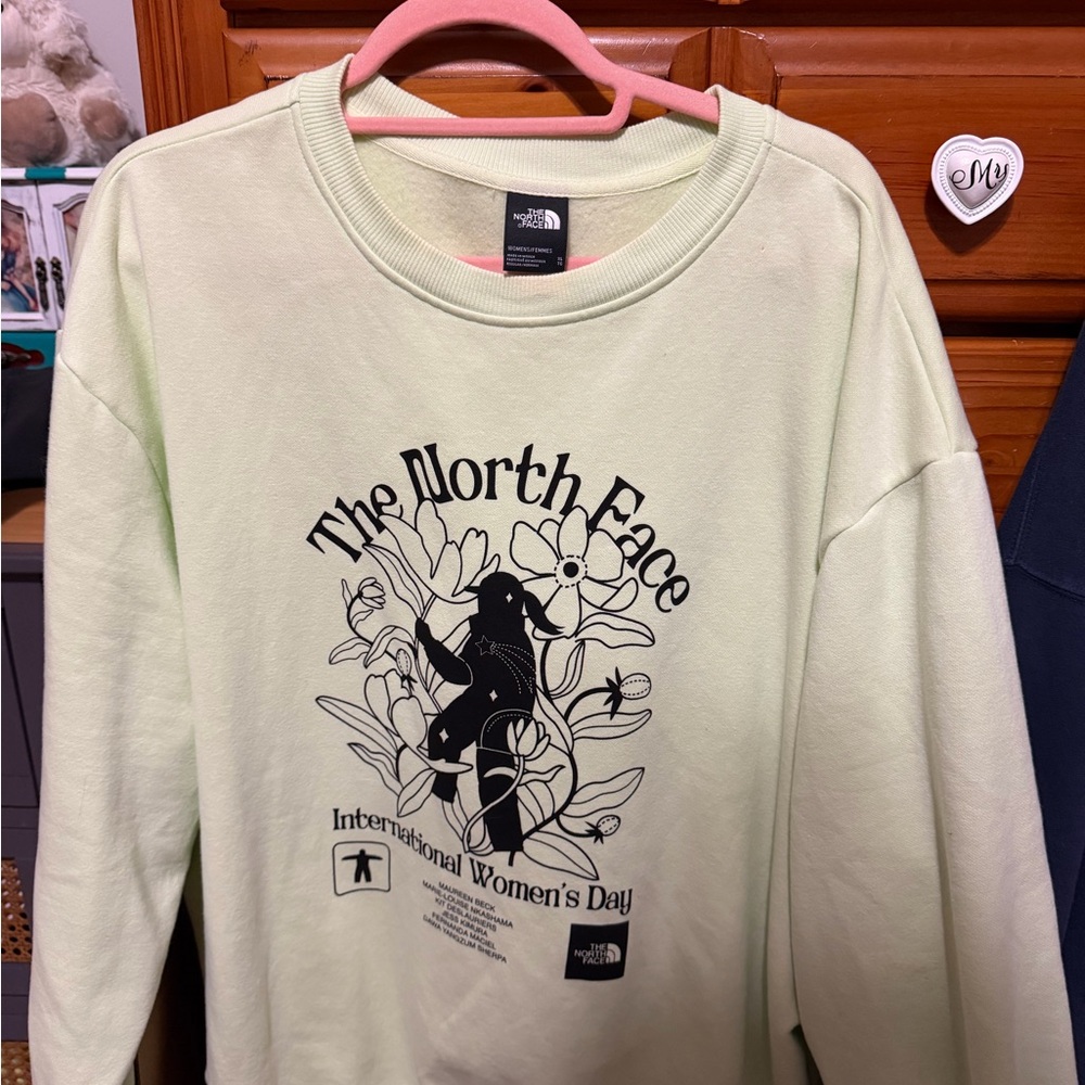 The North Face Women's Light Green Floral Sweatshirt